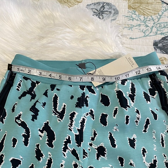 Stella McCartney mint green and black Cropped Pants - Picture 10 of 16